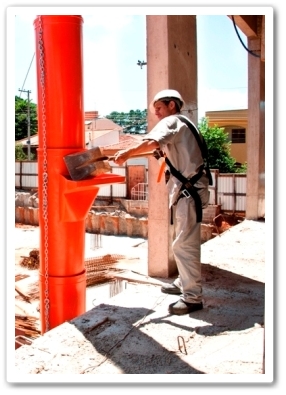 RotomixBrasil - Prevenção com Condutor de Entulho para Construção Civil