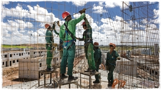 Trabalhadores na Construção Civil Trabalhadores na Construção Civil